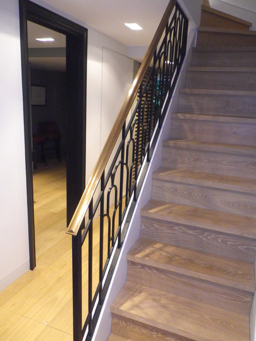 Stair Balustrade for a Sweeping Curved Marble Staircase