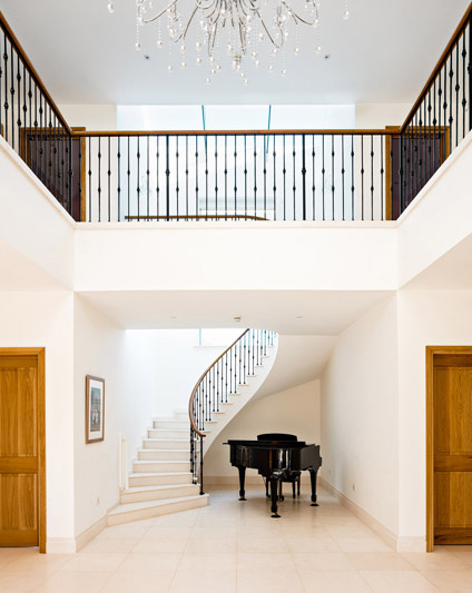 Metal Staircase Balustrade with Oak Handrail