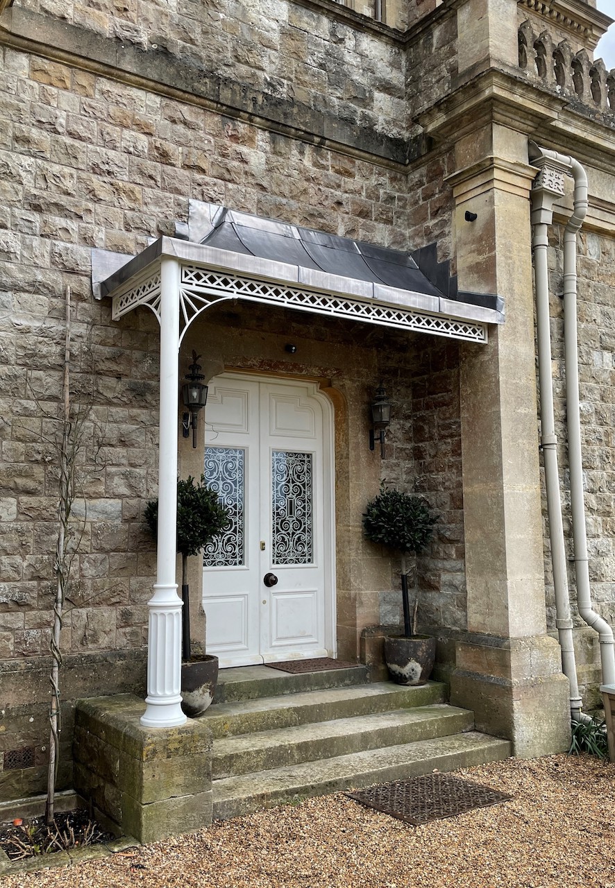 Metal Column Corner Porch