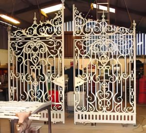 Metal Gates Restoration in shop